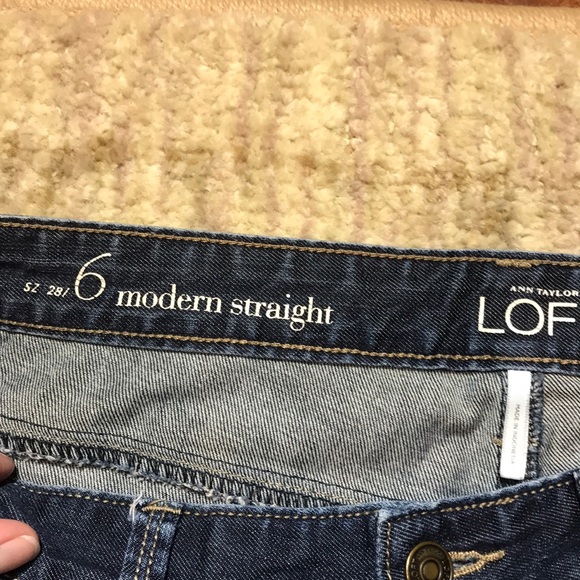 Ann Taylor LOFT straight JEANS - Picture 3 of 5